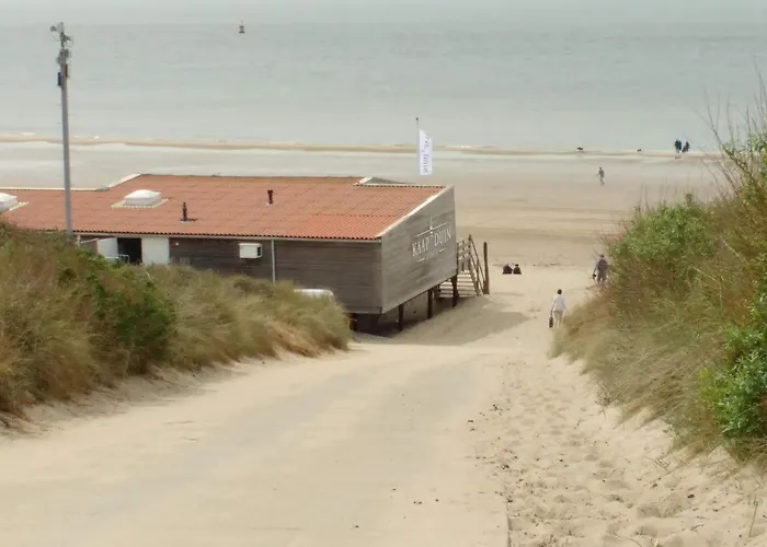 'T Kistje Bed By The Sea