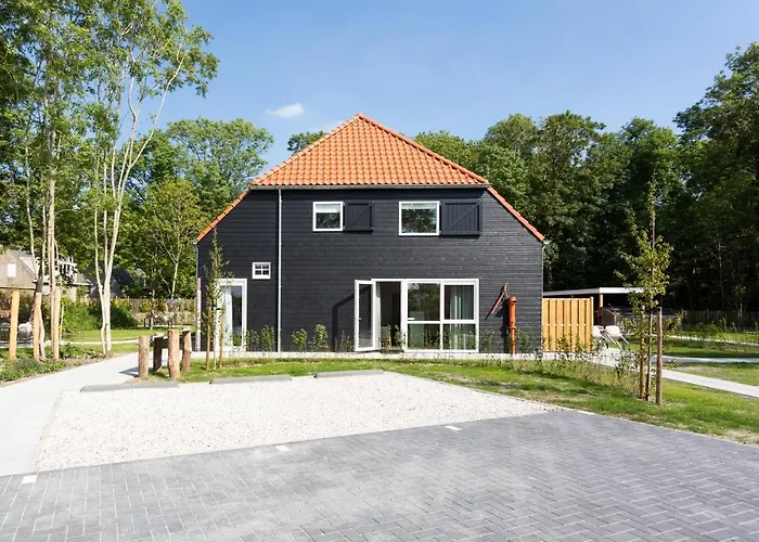 Hofstede Moesbosch I Kloeg Collection